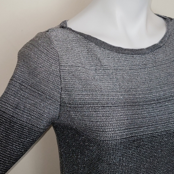 White House Black Market Metallic Silver Top - Picture 6 of 14